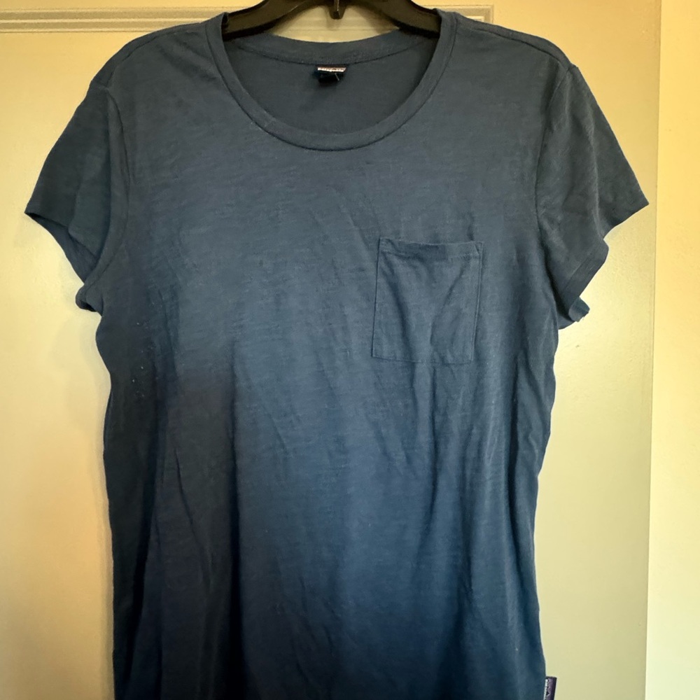 Patagonia Navy Crew Neck Tee 100% Cotton